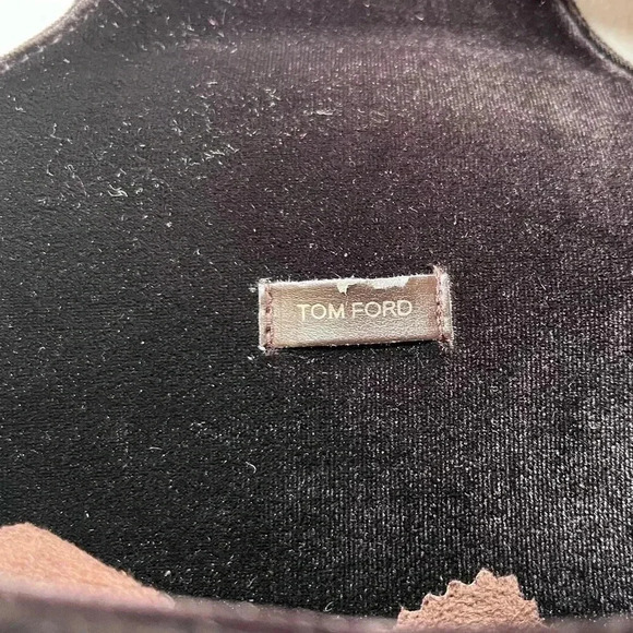 TOM FORD Sunglasses Case Velvet Clam Shell Magnetic Close Black with cloth - Picture 4 of 6